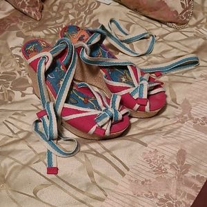 Adorable Rocket Dog Wedge Sandals with Ankle Wrap